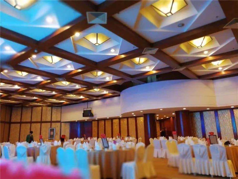 Huiquan Dynasty Hotel Csingtao Kültér fotó